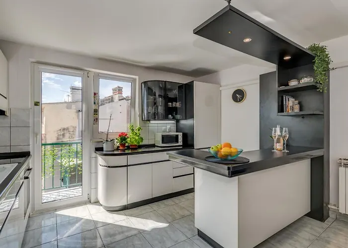 Διαμέρισμα Opera *