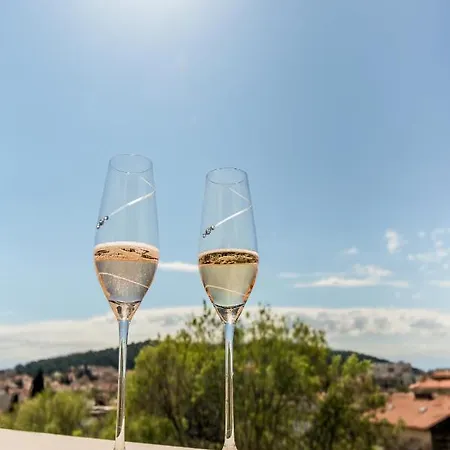 Apartament Opera