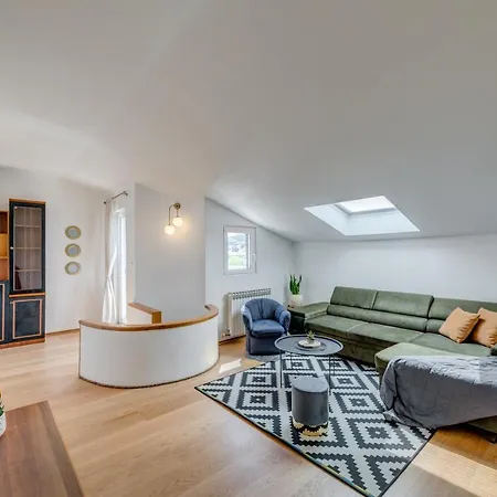 Apartament Opera *
